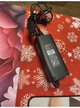 Oryginalny Zasilacz do konsoli Xbox 360