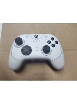 Pad Razer Wolverine Chroma V2. Pc, Xbox one, series x i s